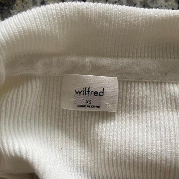 Wilfred Nola shortsleeve off the shoulder sweater - Picture 4 of 7